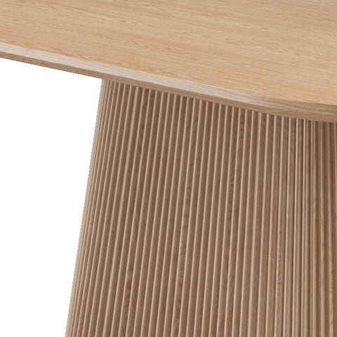 Tovas Oval Dining Table